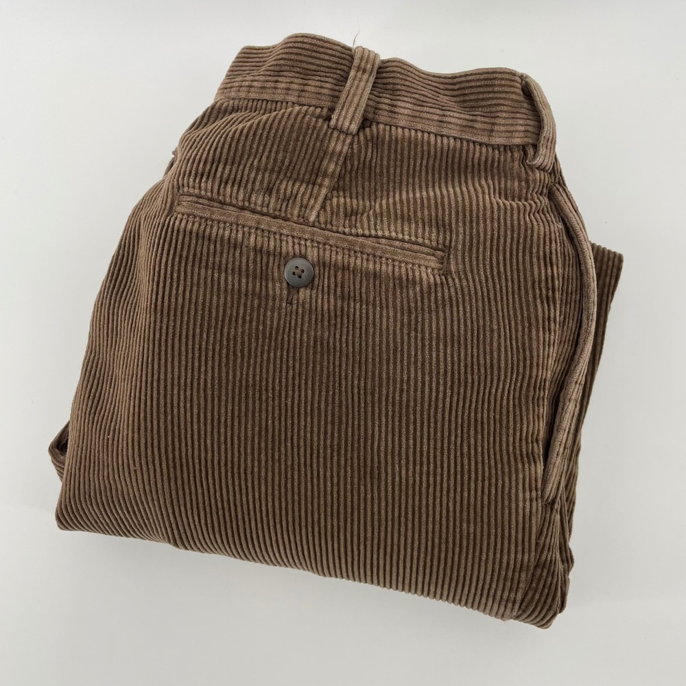 Jos. A. Bank Men's 33x30 Brown Corduroy Pants Pleated Cuffed Wide Wale Cotton